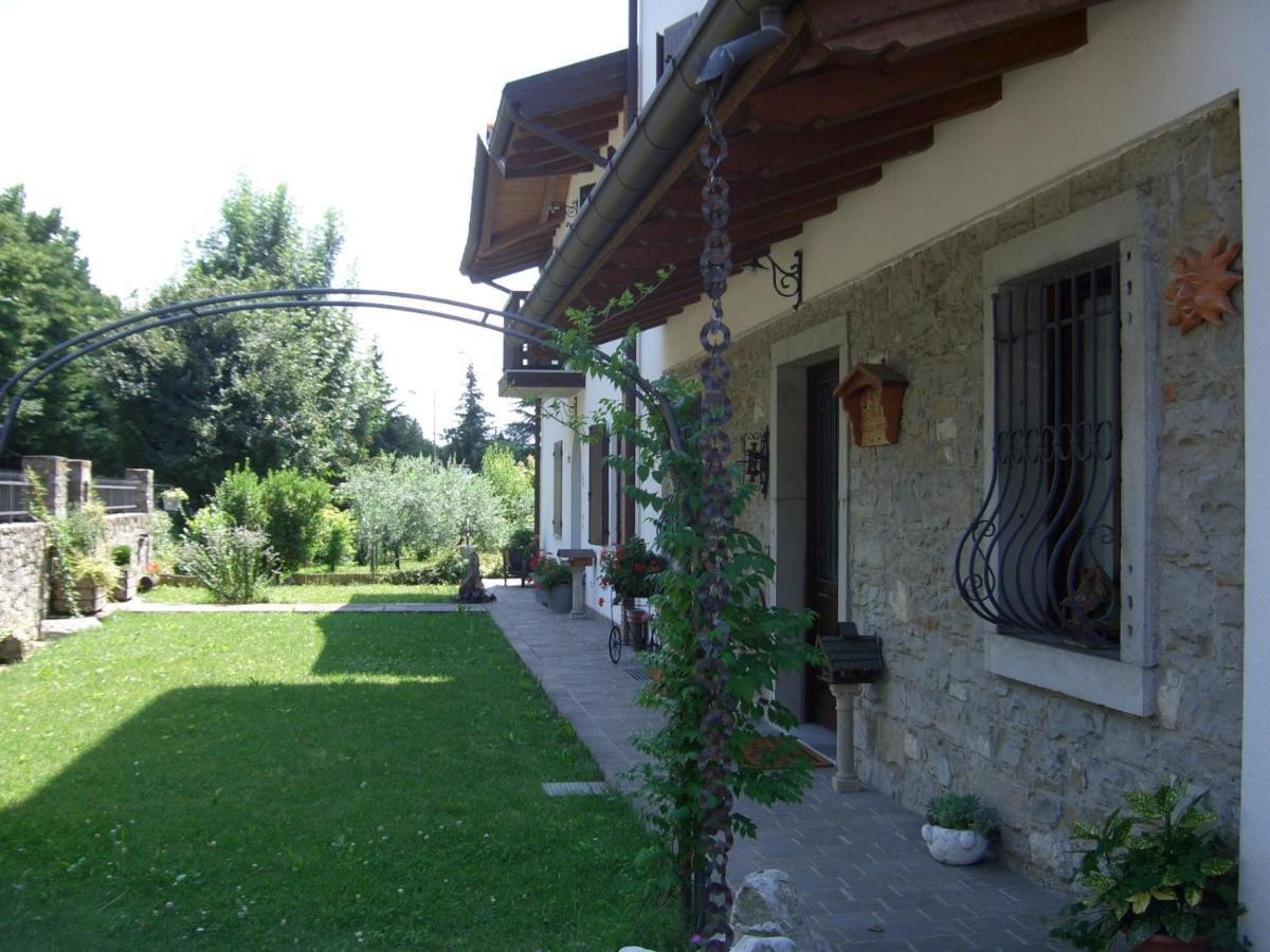 B&B Scaccia Pensieri Tarcento ภายนอก รูปภาพ